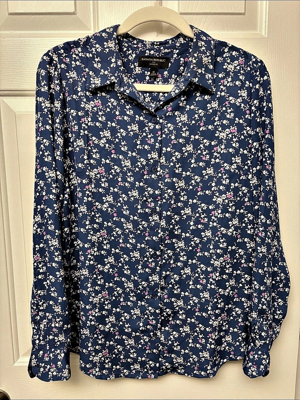 Banana Republic Floral Button Down Blouse in Blue Size Medium